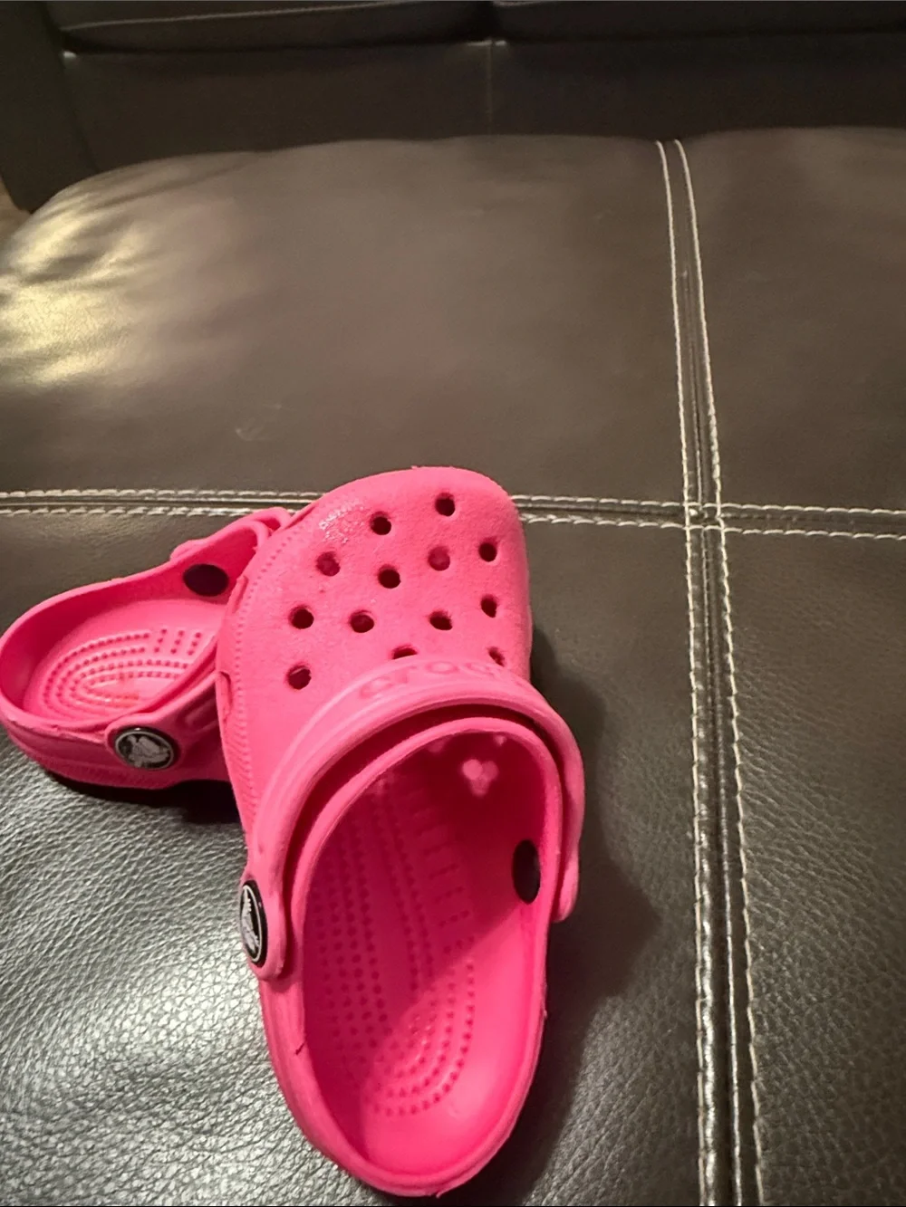 CROCS Kids Hot Pink Foam Clogs with Heel Strap